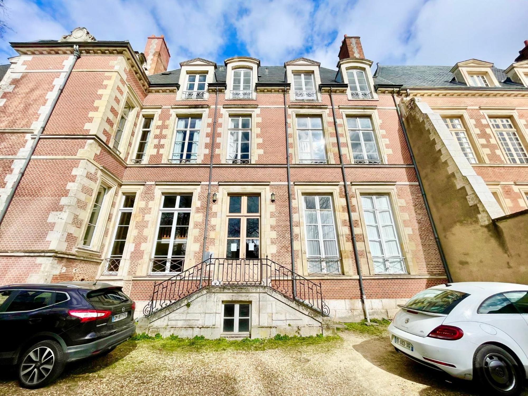 Apartamento Orleans - Le Royal - Lumineux - Stationnement Exterior foto